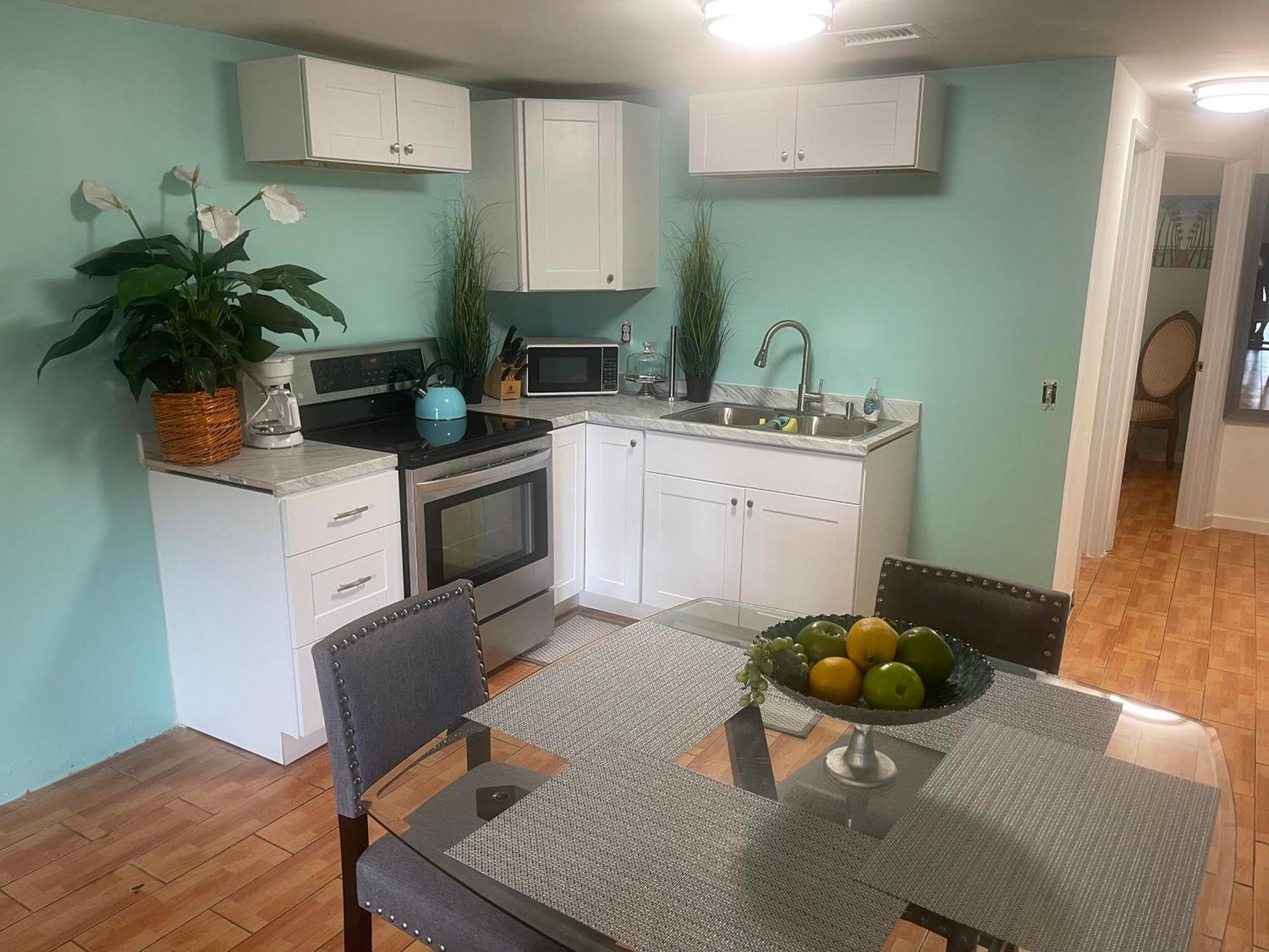 וסט פאלם ביץ' 2Br Comfortable Downtown House Near Beach And More מראה חיצוני תמונה
